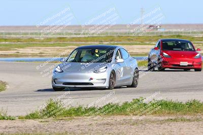 media/Apr-02-2023-Speed Ventures (Sun) [[5e759f4fdb]]/5-Tesla corsa A/session 1 Sweeper/